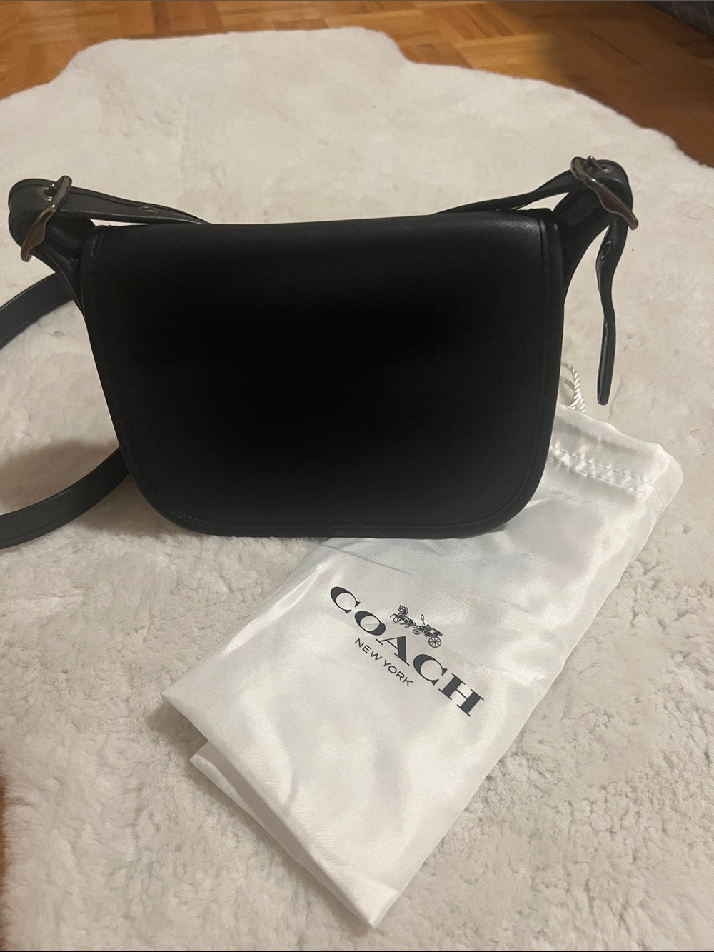 Coach Saddle Bag 18 Glovetanned Leather Purse Crossbody 57731 Navy Re-edition